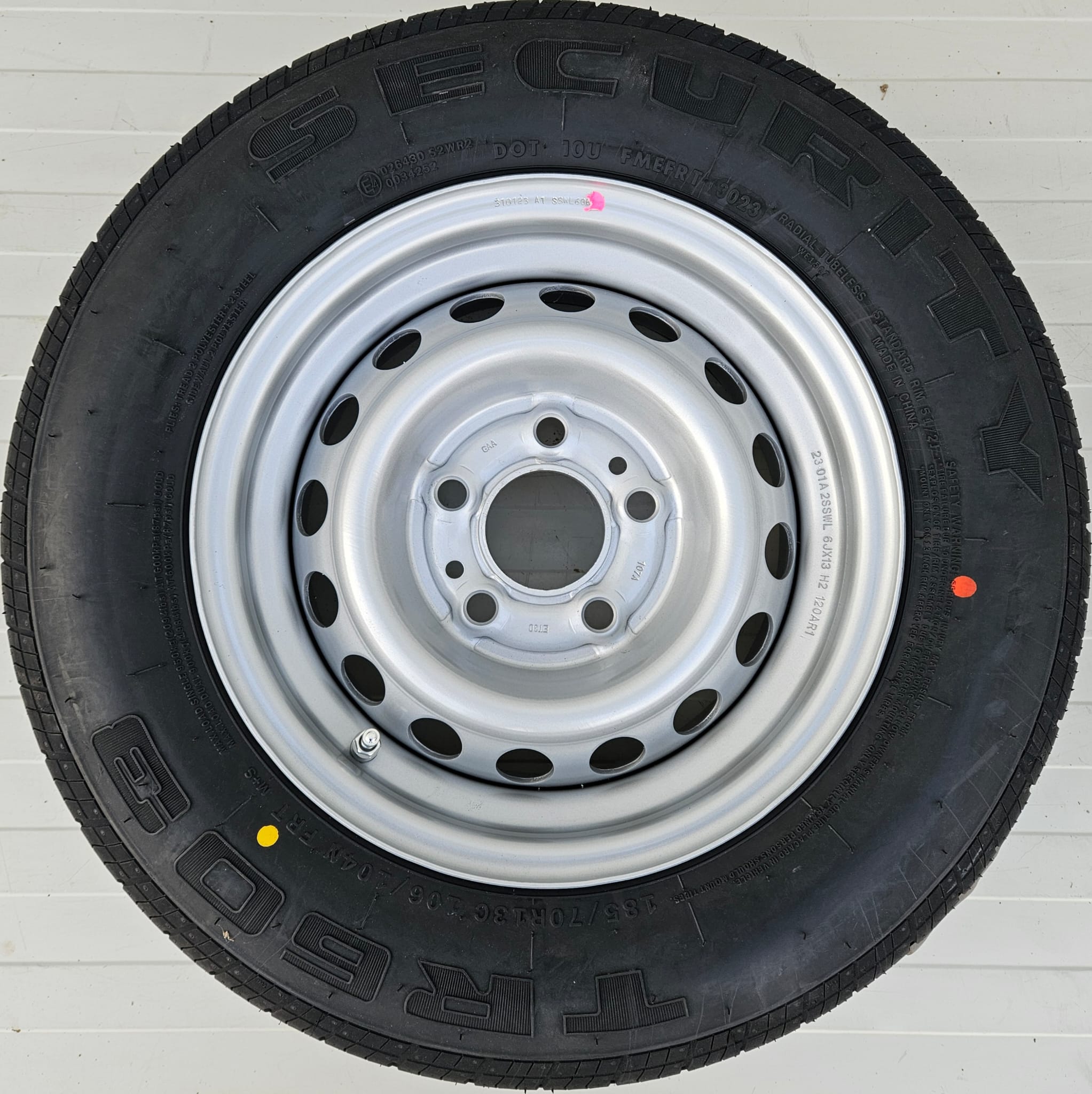 Roata 185/70 R13C, 106N, Anvelopa Security pe Janta 6Jx13